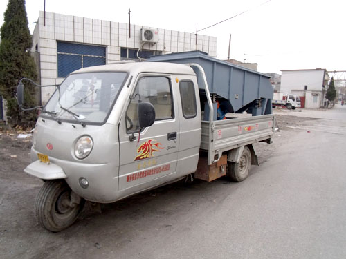 發(fā)往必圖集團的直線篩